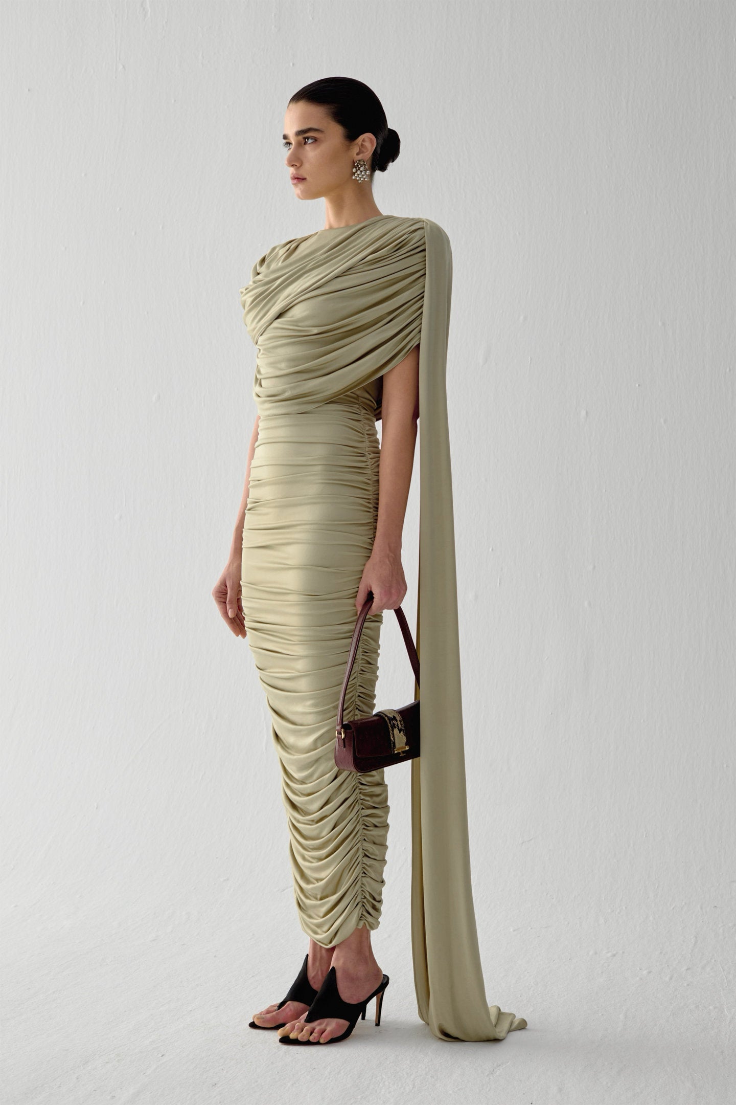 KHARA MIDI IN RIVIERA