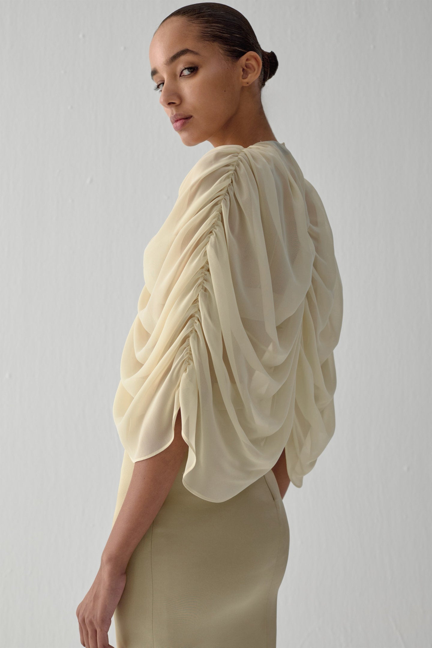 NOUR TOP IN HARRAN