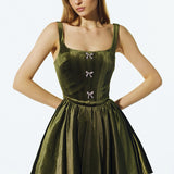 MARIE A. IN VERSAILLES GREEN